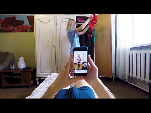 ❤️ A sorella hà fattu cum'è u so fratellu ghjustu prima chì a mamma tornò in casa ❤️ Video anale à noi